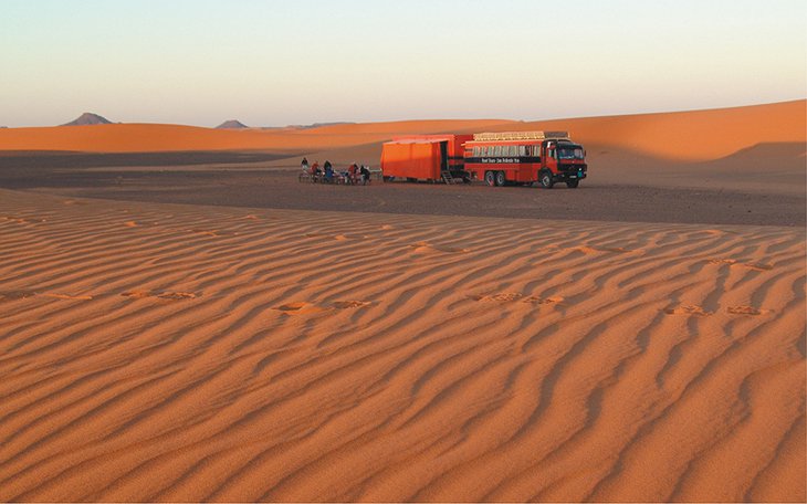 Rotel bus in the desert