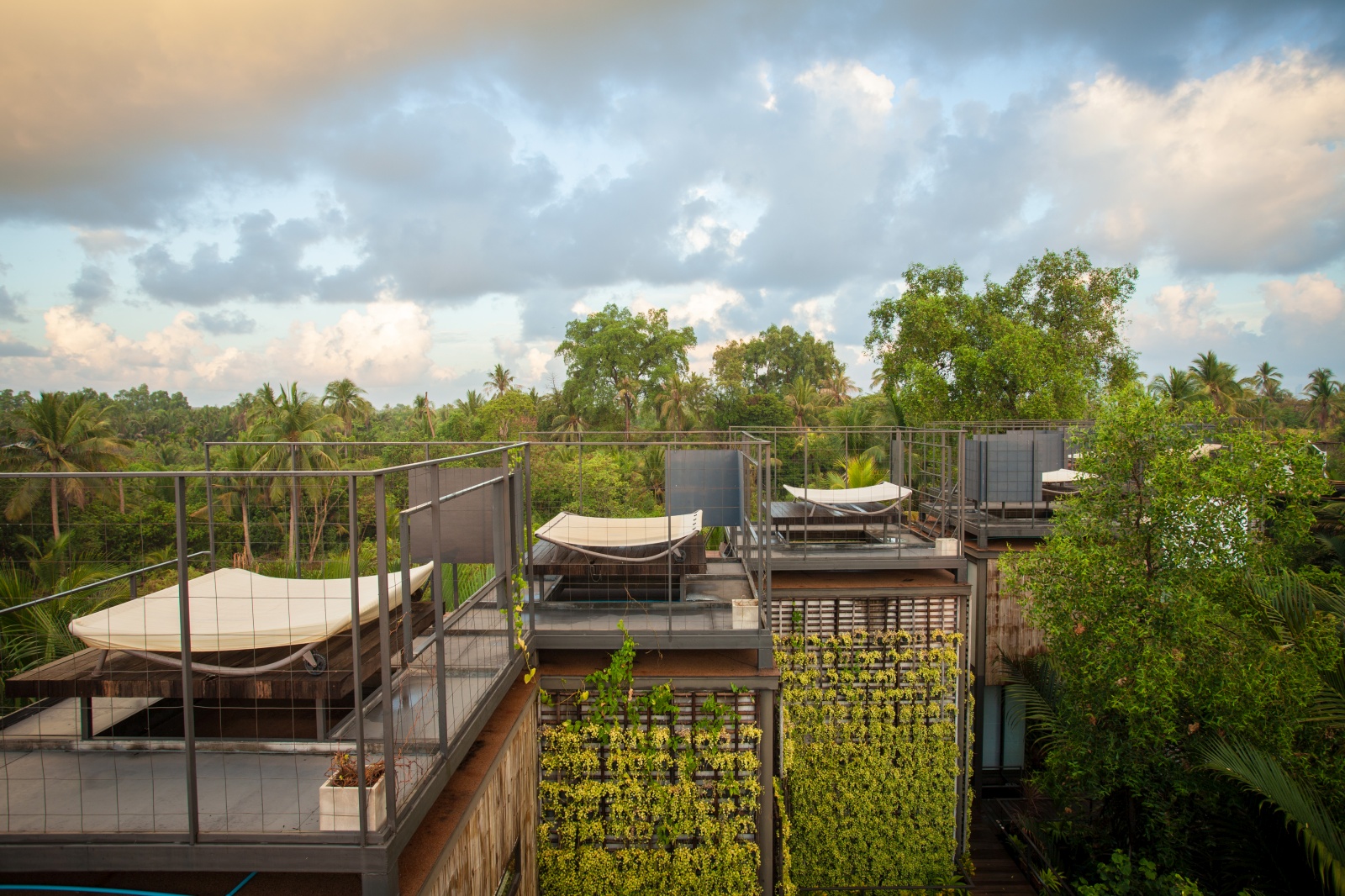 bangkok-tree-house-eco-friendly-escape