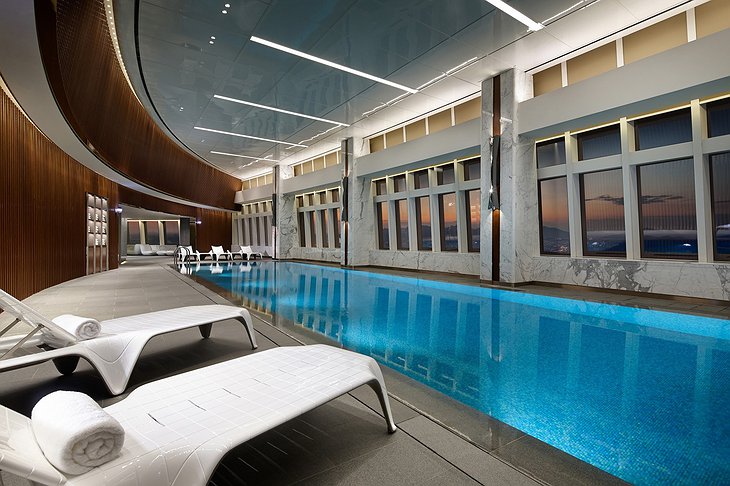 Signiel Seoul Indoor Pool