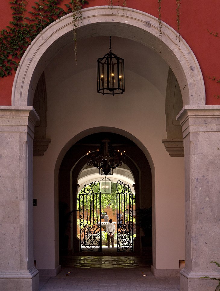 Rosewood San Miguel de Allende main entrance