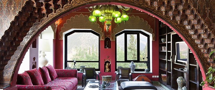 Kasbah Tamadot lounge