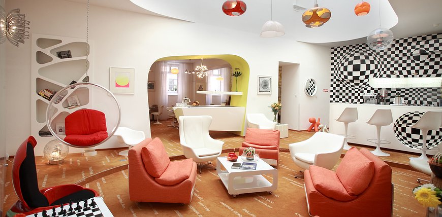 LH Vintage Design Hotel Sax - Retro-Futuristic Interiors In The Old Town Of Prague