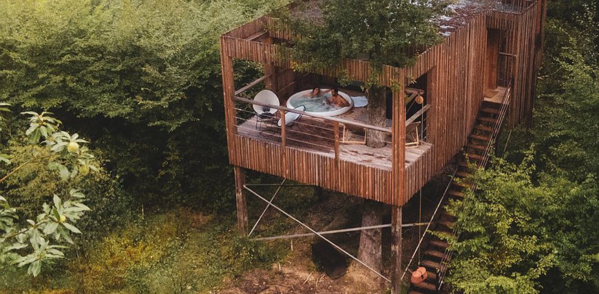Loire Valley Lodges - Art-Infused Boutique Treehouse Resort