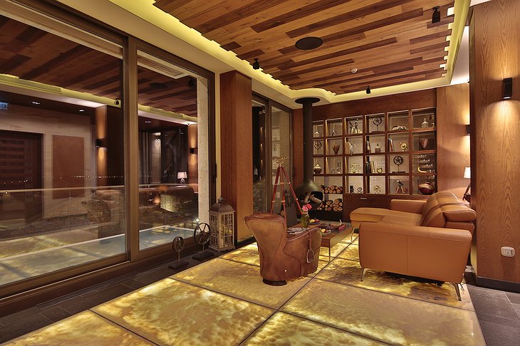 Ariana Sustainable Luxury Lodge Interior