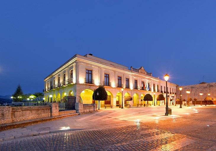 Parador de Ronda hotel facade at night