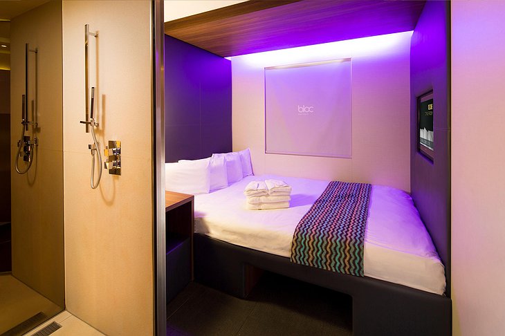 BLOC Hotel Birmingham Japanese-style space-saving minimalist room