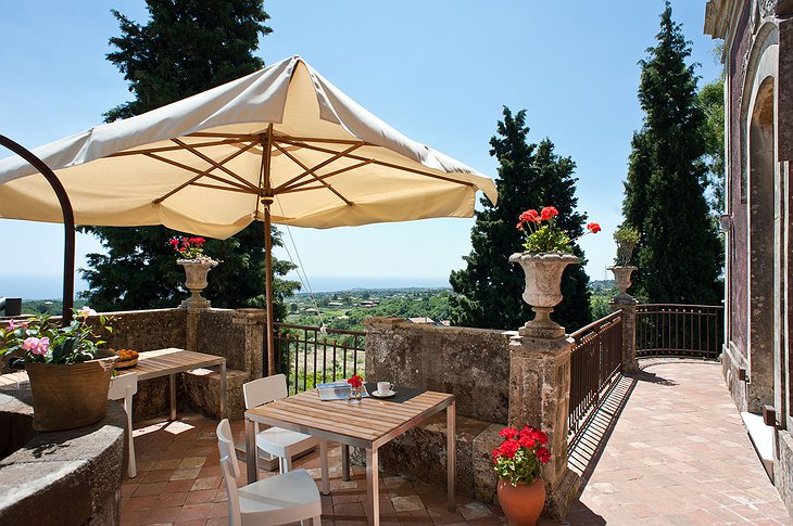 Monaci delle Terre Nere restaurant terrace