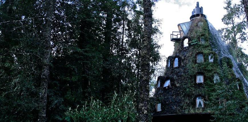 Montana Magica Lodge – Tall Tales In The Jungle