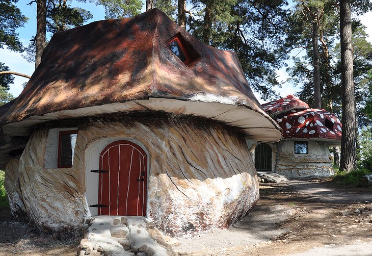 Norrqvarn Hotell Mushroom House Exterior