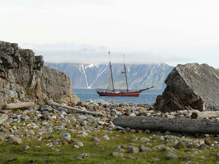 S/V Noorderlicht Sailing Vessel Cruise