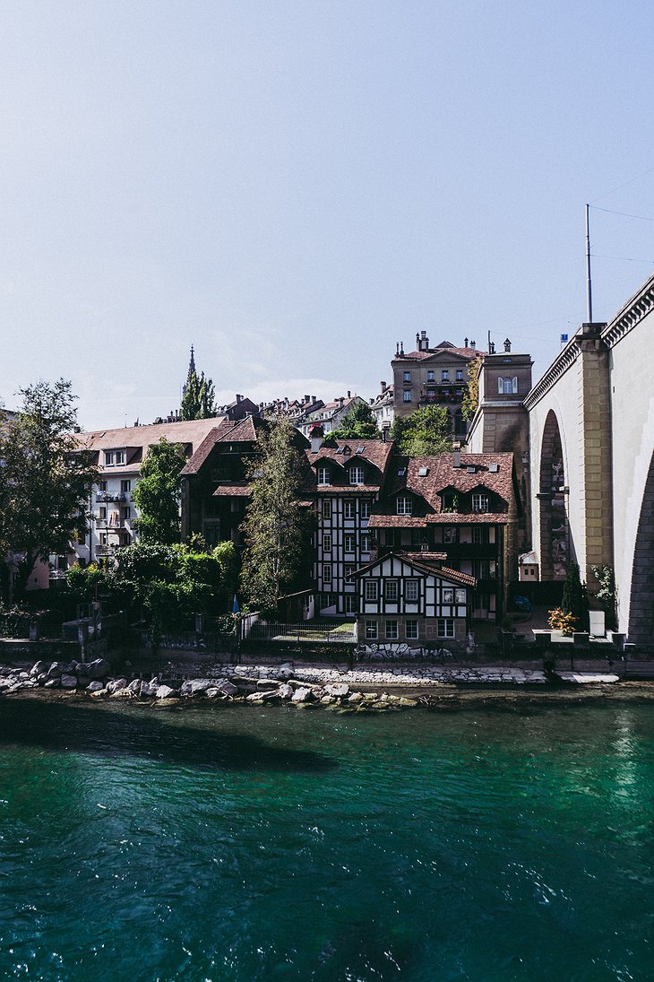Nydegg Bridge In Bern With The TollHouse - Guesthouse Zollhaus