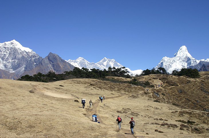 Hiking To The Hotel Everest View
