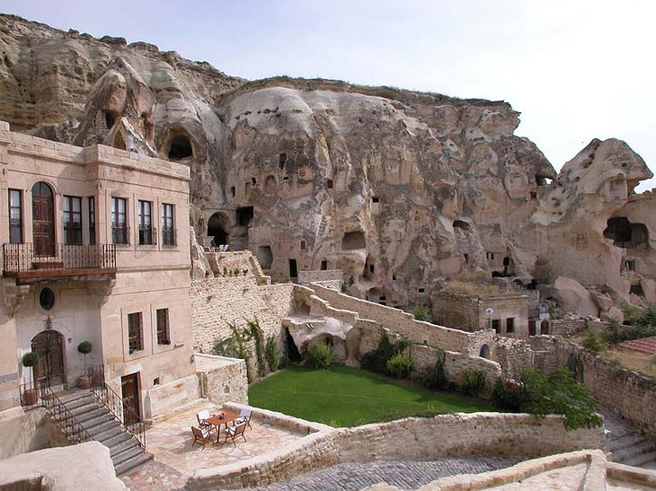 Yunak Evleri hotel and caves