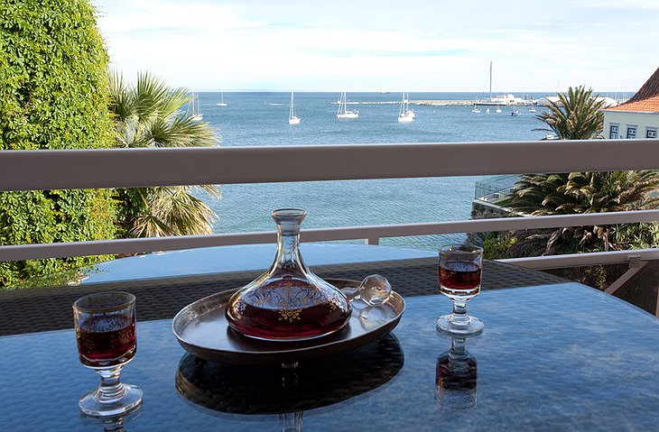 Wine and sea view, a perfect combination