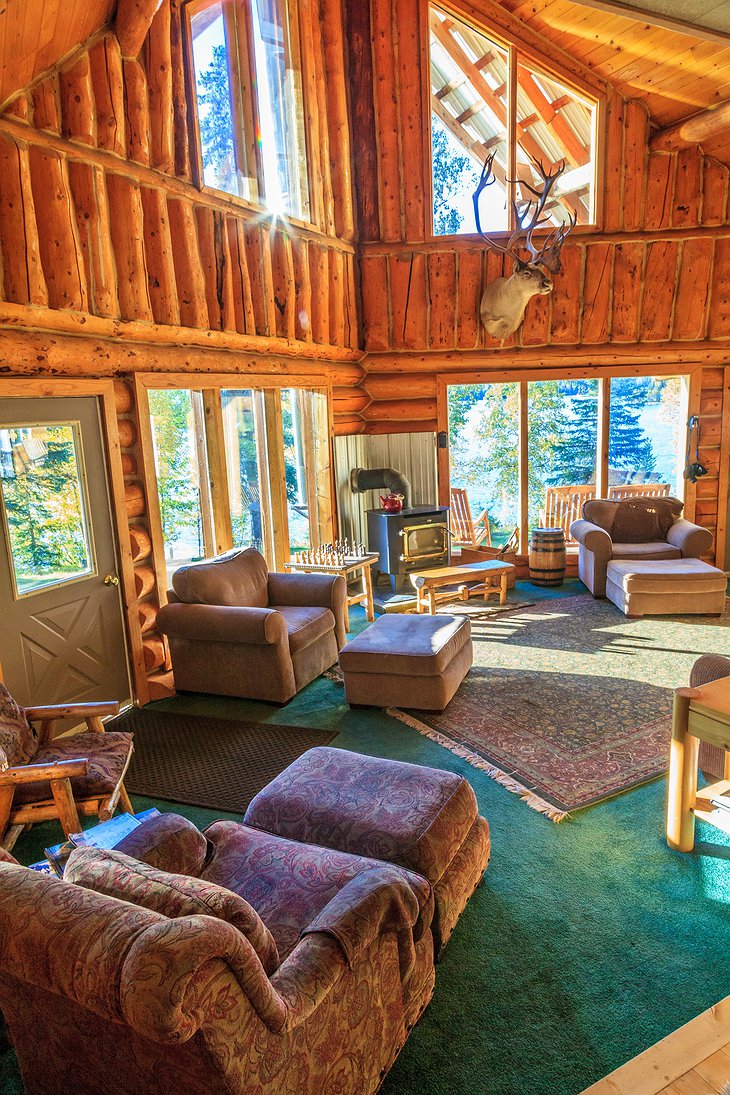 Winterlake Lodge living room