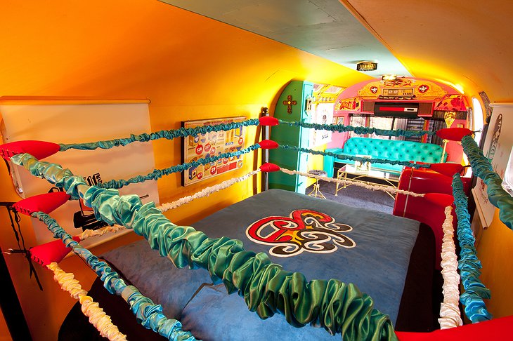 Dirkie Sanchez bed