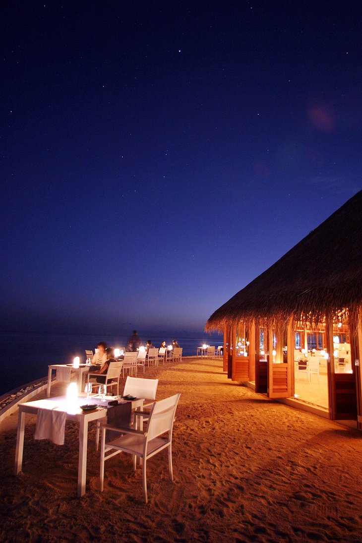 Huvafen Fushi dining at the sea at night