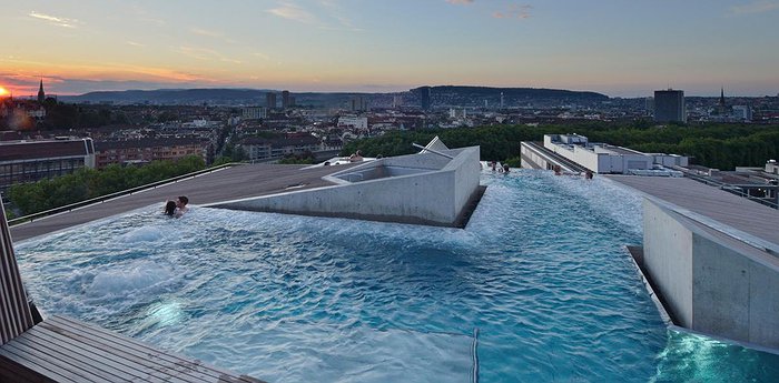 B2 Boutique Hotel Zürich - Rooftop Thermal Pool