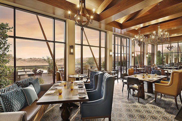 The Ritz-Carlton Ras Al Khaimah, Al Wadi Desert Hotel Farmhouse Restaurant
