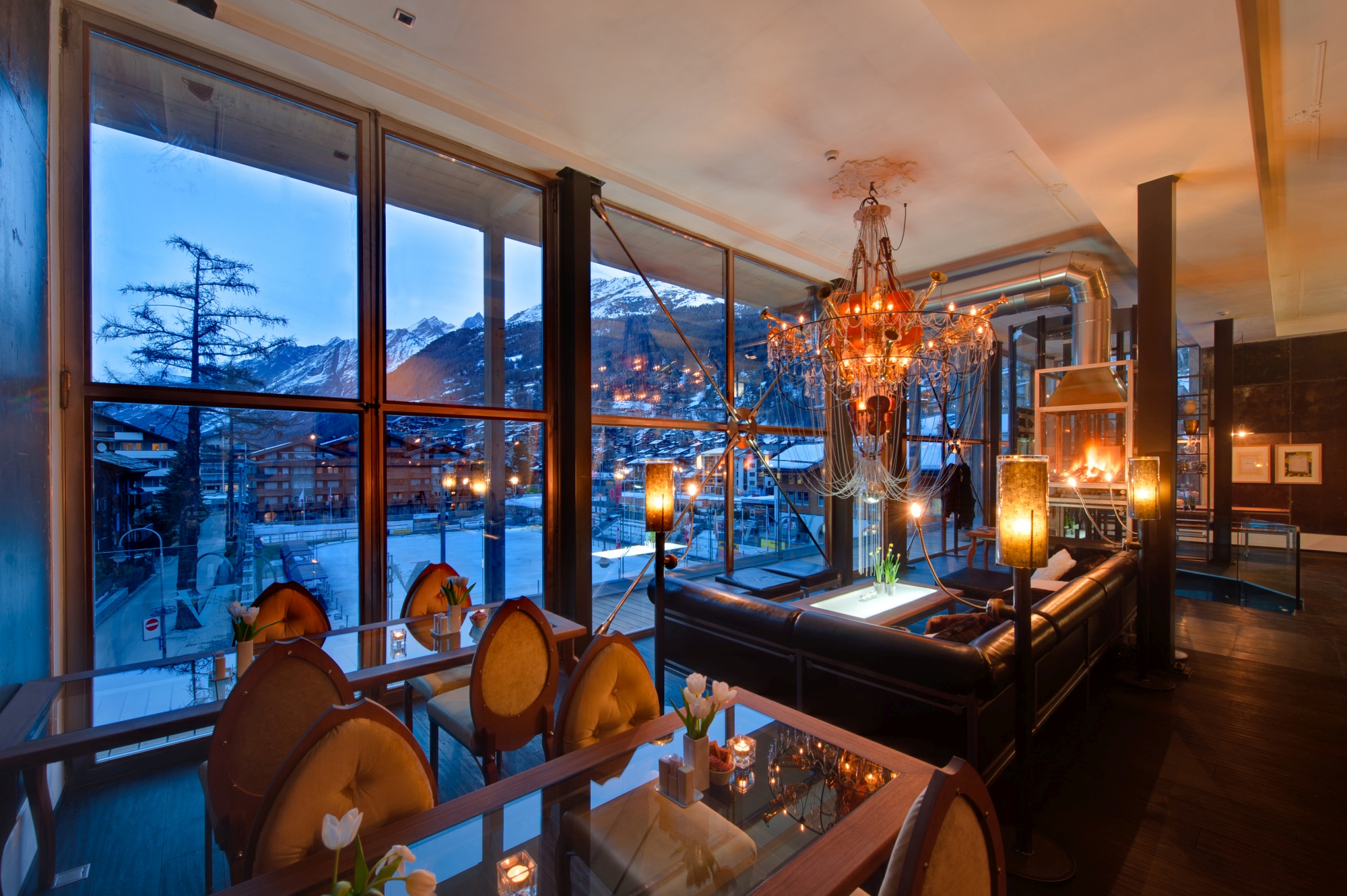 Backstage Boutique SPA Hotel Zermatt Rooftop Hot Tub And Wild Design