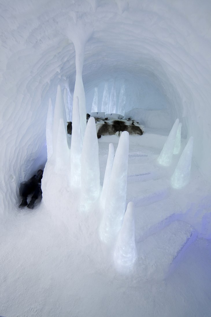 Velocity & Hidden Treasure ice room