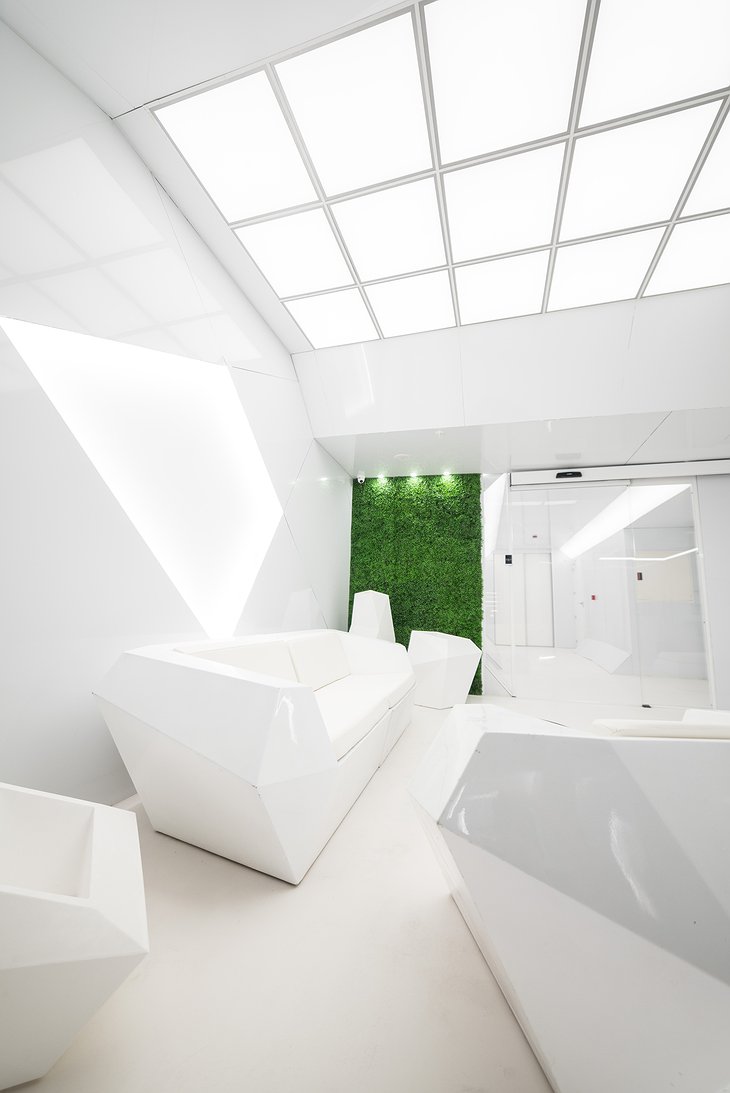 Optimi Rooms Futuristic Design