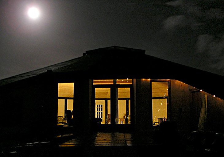 Gyreum Ecolodge entrance at night