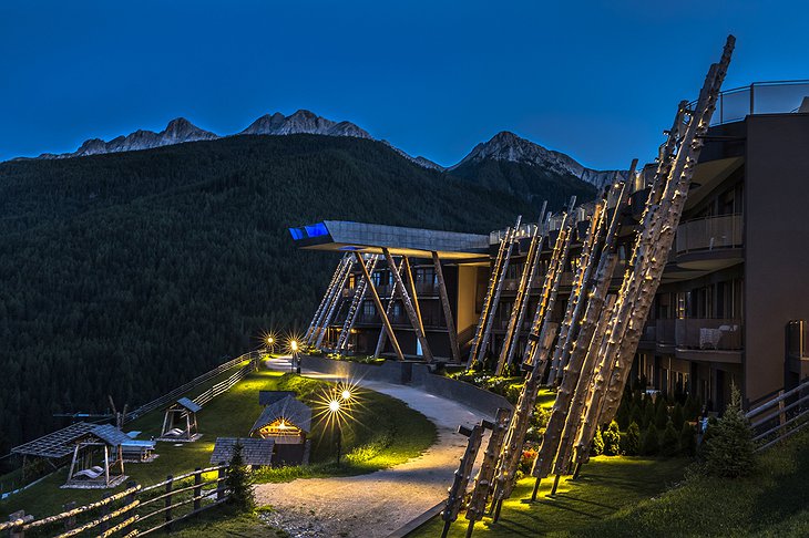 Alpin Panorama Hotel Hubertus Building Facade Wooden Beams