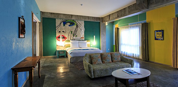 The Henry Hotel Cebu - Quirky Design In The Philippines