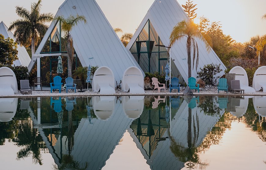 Pyramids in Florida - Sun, Sulfur, and Sacred Geometry