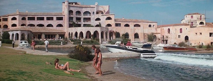 A scene at Hotel Cala di Volpe in the 1977 James Bond film, The Spy Who Loved Me