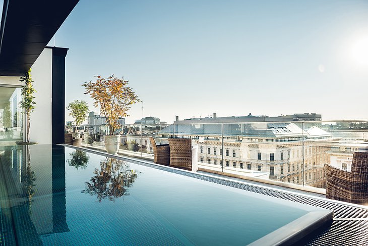 Grand Ferdinand rooftop pool