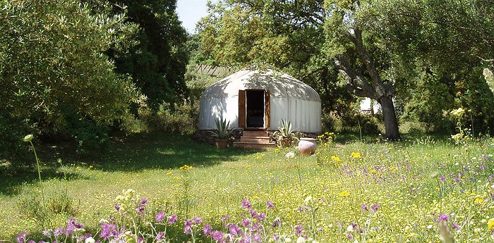 The Hoopoe Yurt Hotel – Traditional Nomadic Living