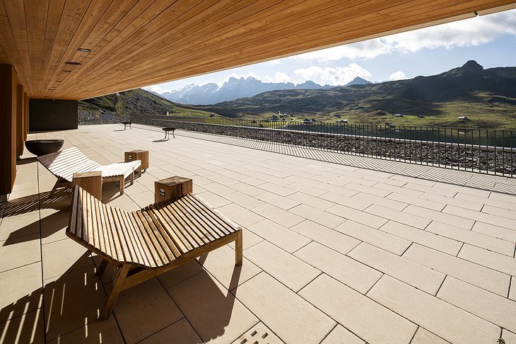 Frutt Family Lodge rooftop terrace panorama