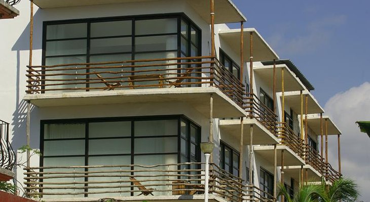 Deseo balconies