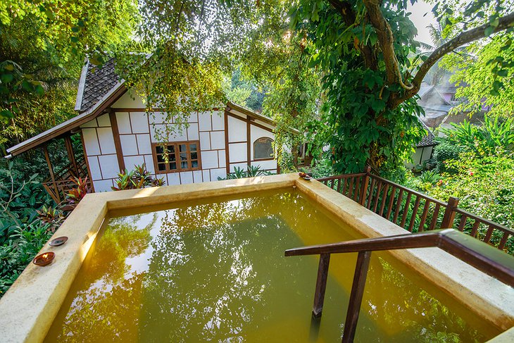 Muang La Lodge Hot Tub