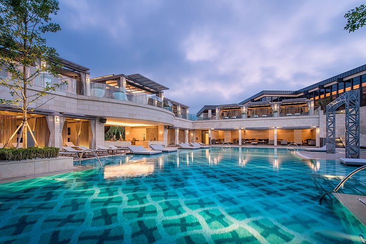 CIMER Art Spa Outdoor Pool