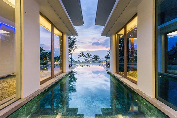 Penthouse Villa pool