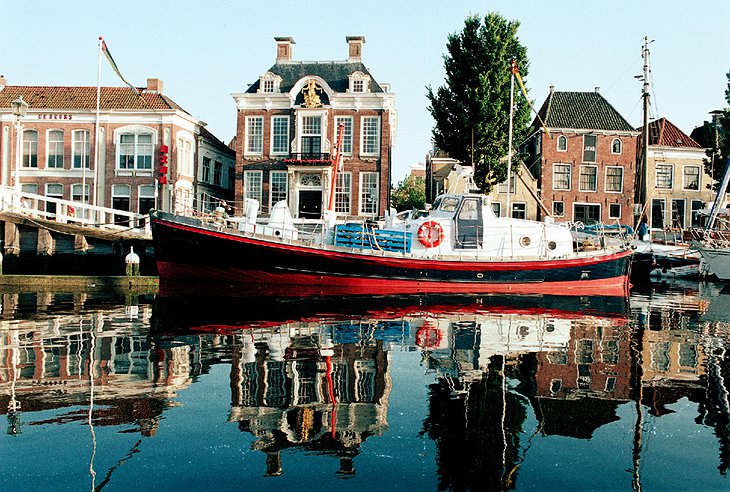 Lifeboat Hotel docked in Harlingen