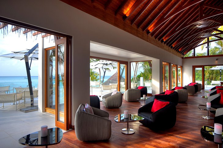 Niyama Maldives lounge