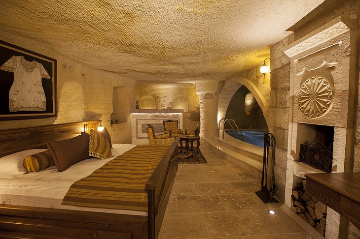 Kayakapi Cave Suite With Pool