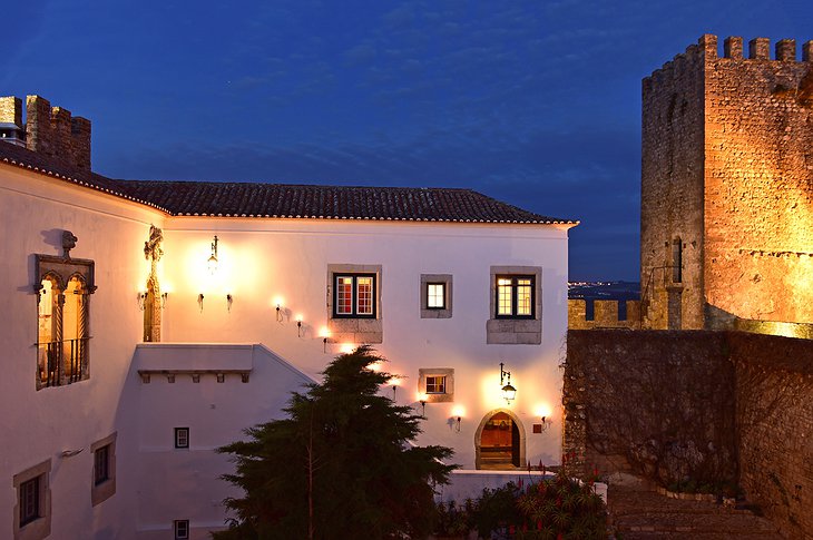 Pousada Castelo de Obidos hotel exterior at night