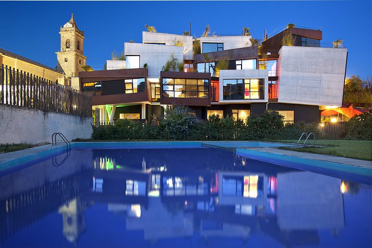 Hotel Viura swimming pool