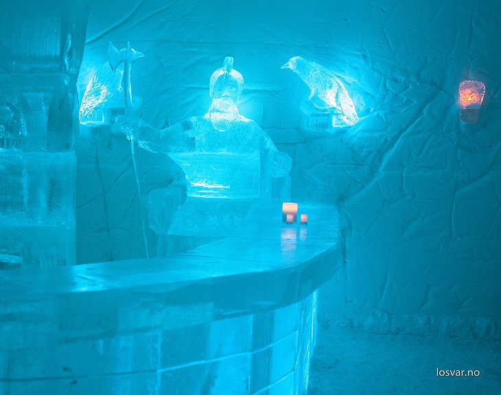 Sorrisniva Igloo Hotel ice bar