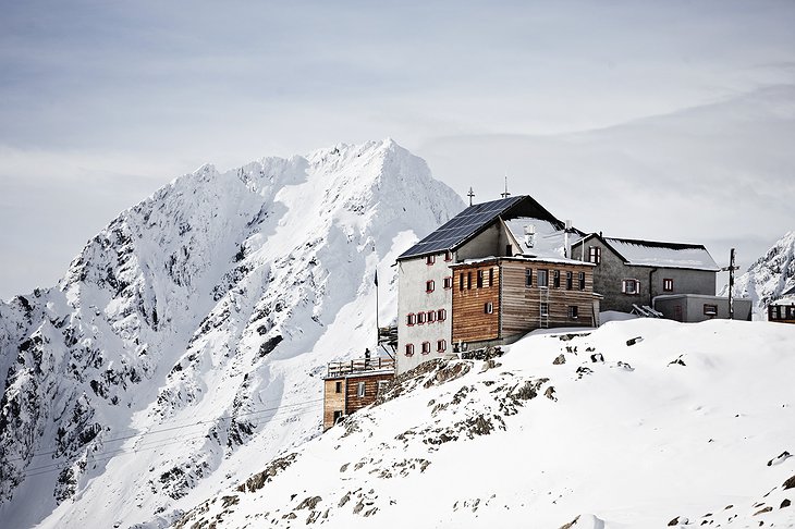 Schutzhütte Schöne Aussicht in the Snow