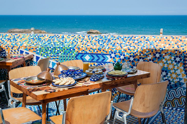 Salut Maroc Hotel Rooftop Terrace Sea View
