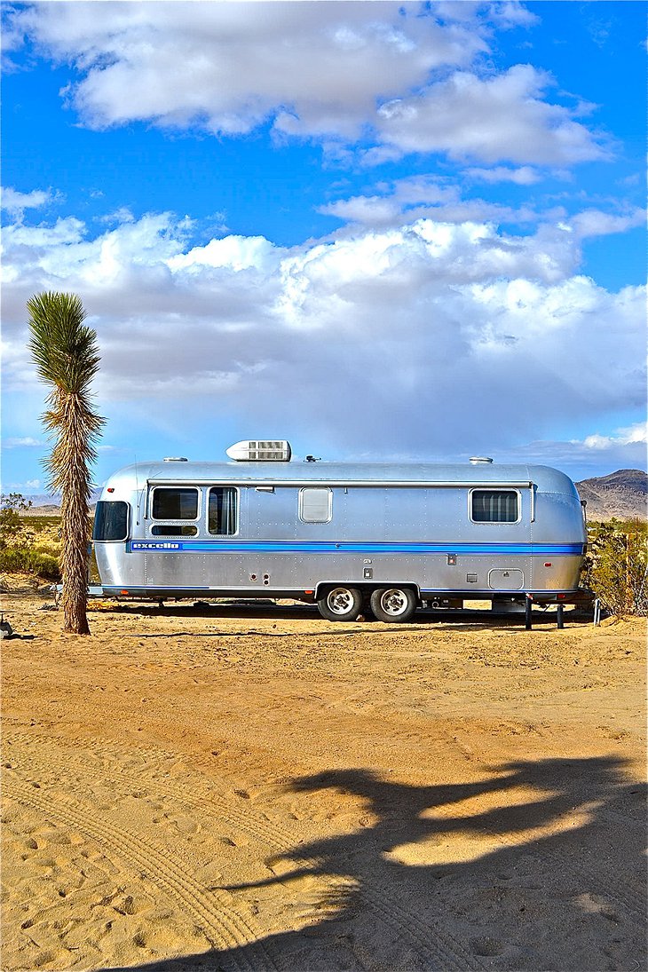 Kate's Lazy Desert trailer