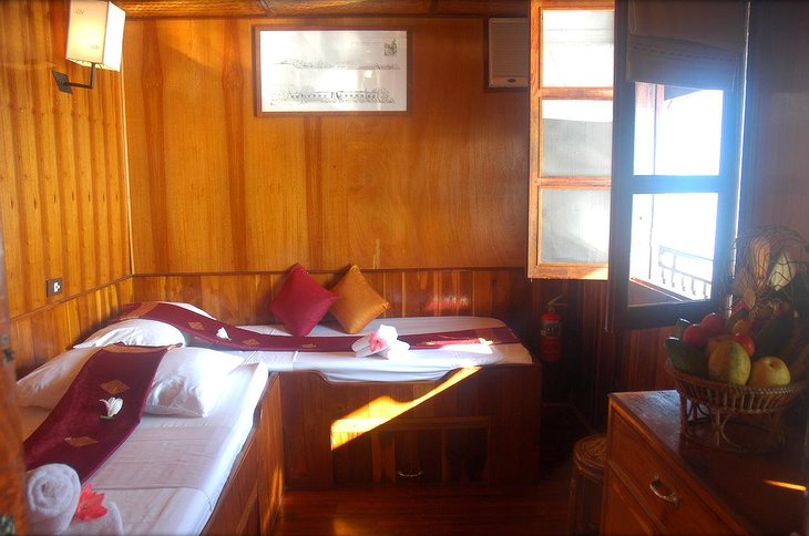Room Vat Phou Boat