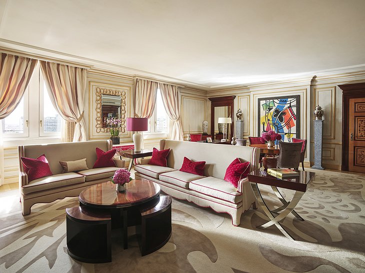 Hotel Principe di Savoia Imperial Executive Suite Living Room