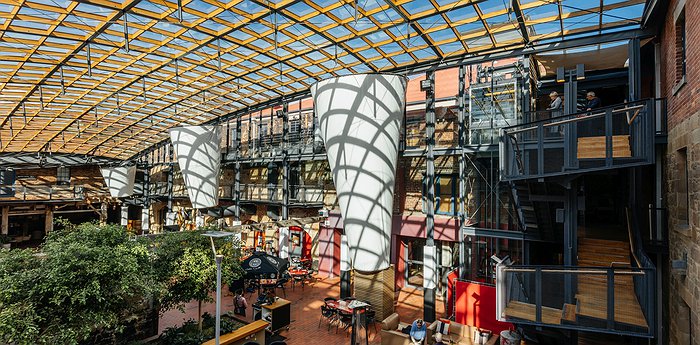 The Henry Jones Art Hotel - Creativity In A Waterfront Warehouse And Jam Factory